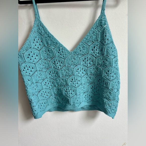American Eagle Blue Crochet Knit Cropped Tank - Picture 5 of 7